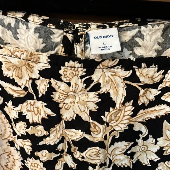 Floral High Neck Halter Sleeveless Top - Picture 3 of 5